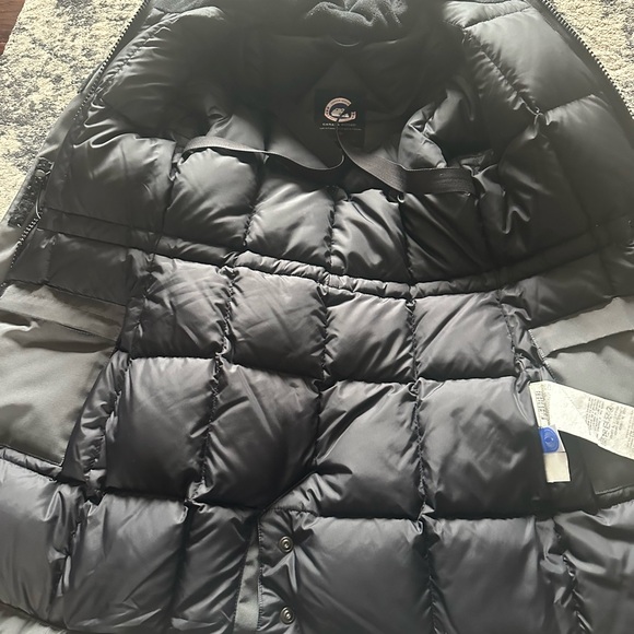 Canada Goose Women's Gray Ski Jacket with Fur Hood - Picture 10 of 16